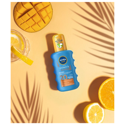 NIVEA SUN Protect & Bronze Zonnebrand Spray - SPF 20 - Zonnespray - Waterproof - Beschermt en stimuleert een bruine huid - Met pro-melanine extract - 200 ml