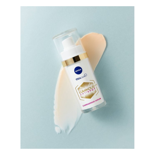 Sérum visage anti-taches NIVEA Cellular LUMINOUS630 - Élimine les taches pigmentaires - Sérum visage pour tous types de peau - Soin à l'acide hyaluronique et à la vitamine E - 30 ml