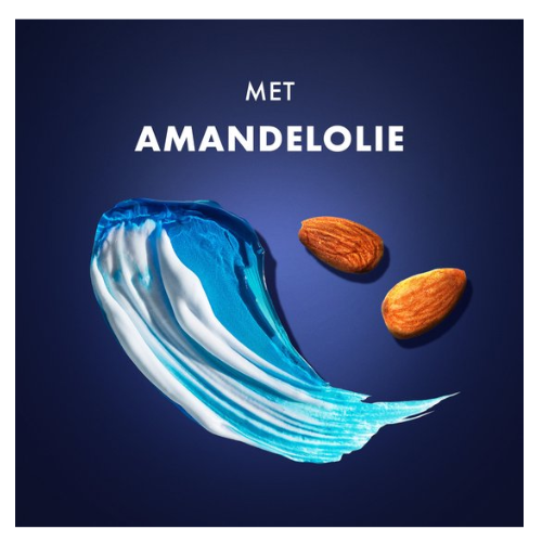 Gel de rasage Gillette Fusion - À l'huile d'amande - Pour peaux sensibles - Pack économique 6 x 200 ml