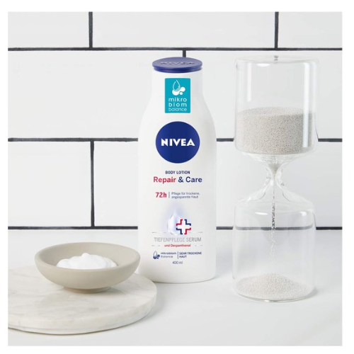 Nivea - Repair & Care Body Lotion - Voor Zeer Droge Huid - voordeelverpakking - 3 x 400 ml